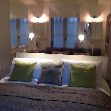 Studio B Apartment Honfleur Bagian luar foto